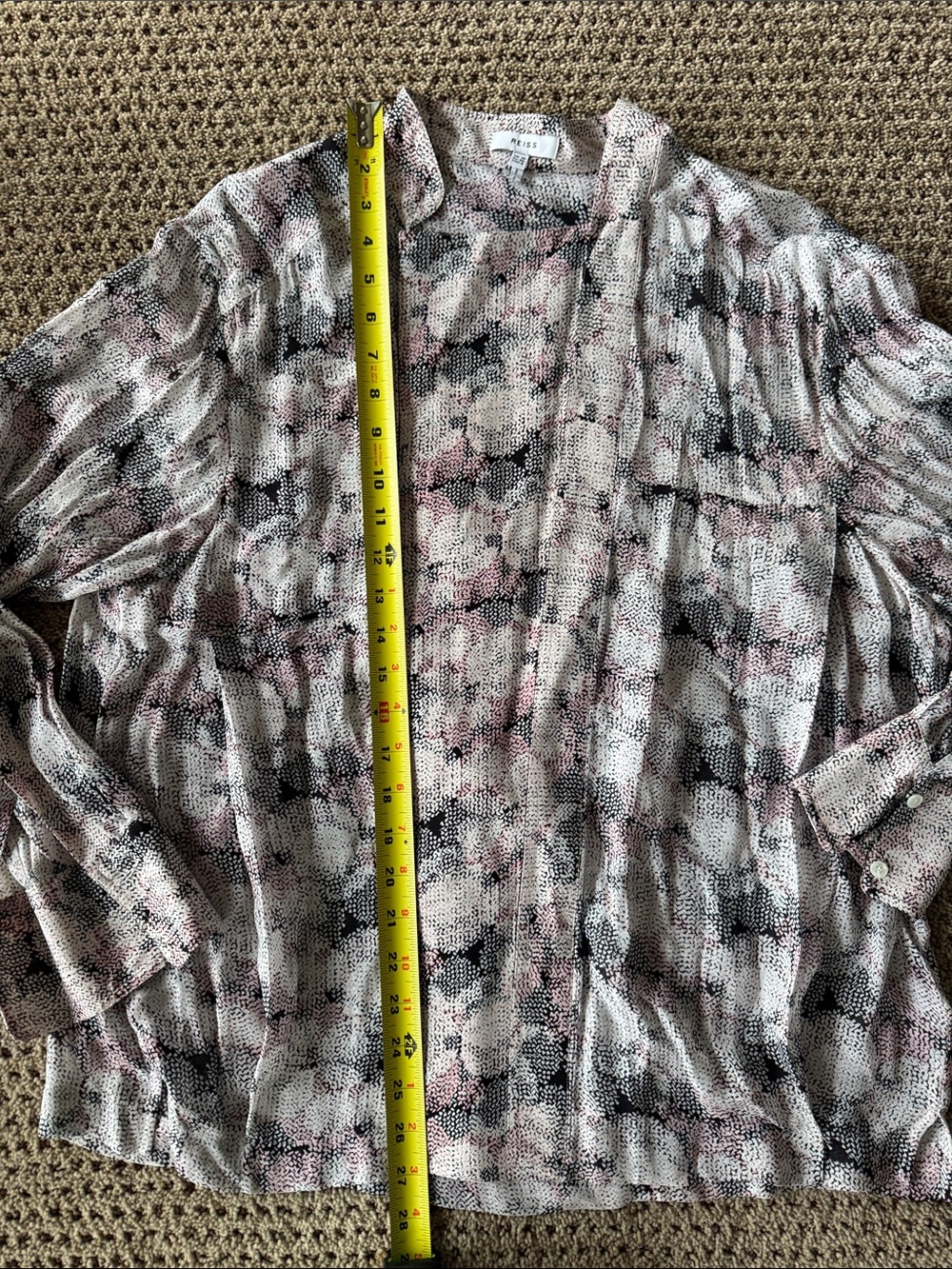Reiss Pink Black White Printed Button-Front Blouse! 🖤💞🖤💞 - Picture 7 of 8
